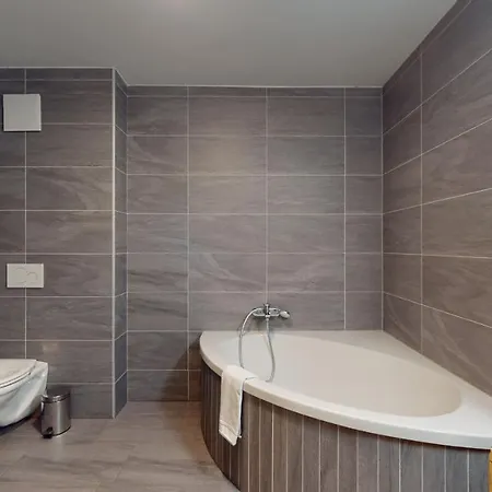 Апартаменты Les Mayens Ma 002 - Luxury 6 Pers Вейзона