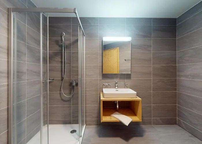 Les Mayens Ma 002 - Luxury 6 Pers アパート